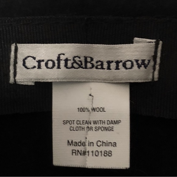 Croft & Barrow Black Wool Cloche Hat - Picture 10 of 11